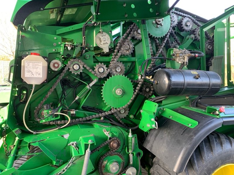 Press-/Wickelkombination типа John Deere C441R, Gebrauchtmaschine в Kandern-Tannenkirch (Фотография 12)