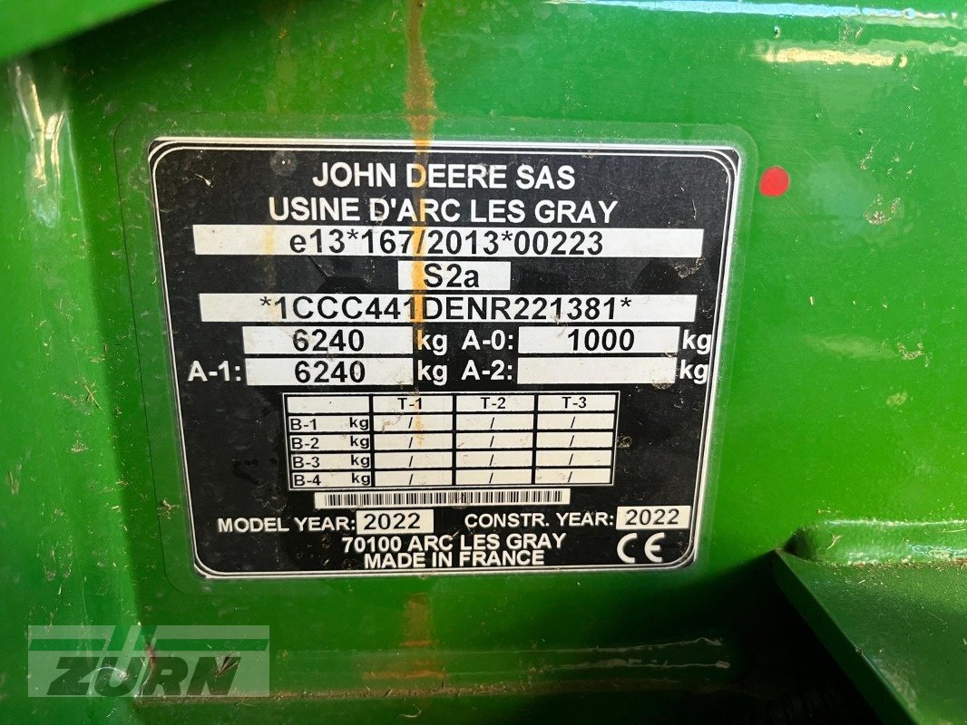Press-/Wickelkombination of the type John Deere C441R, Neumaschine in Aalen-Attenhofen (Picture 13)