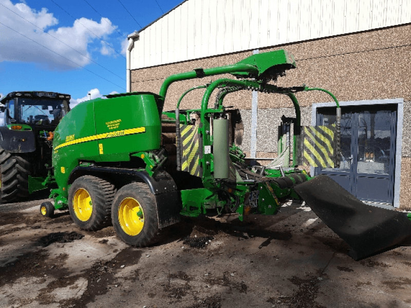 Press-/Wickelkombination des Typs John Deere C441R, Gebrauchtmaschine in Wargnies Le Grand (Bild 3)