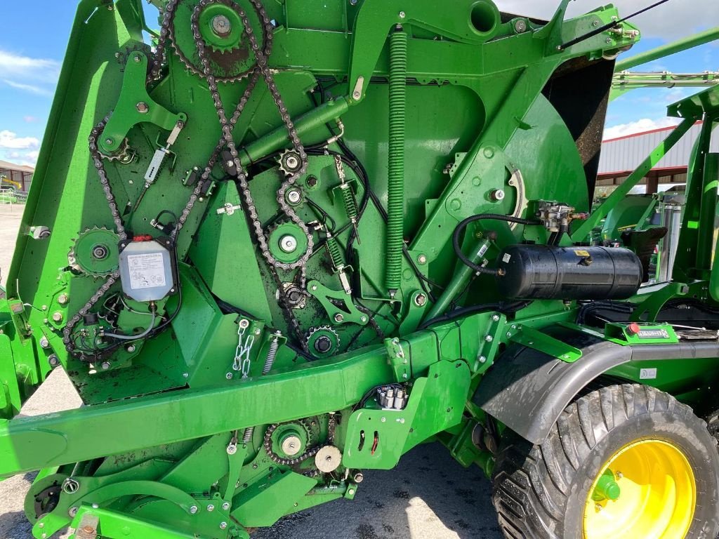 Press-/Wickelkombination van het type John Deere C451R, Gebrauchtmaschine in GUERET (Foto 9)