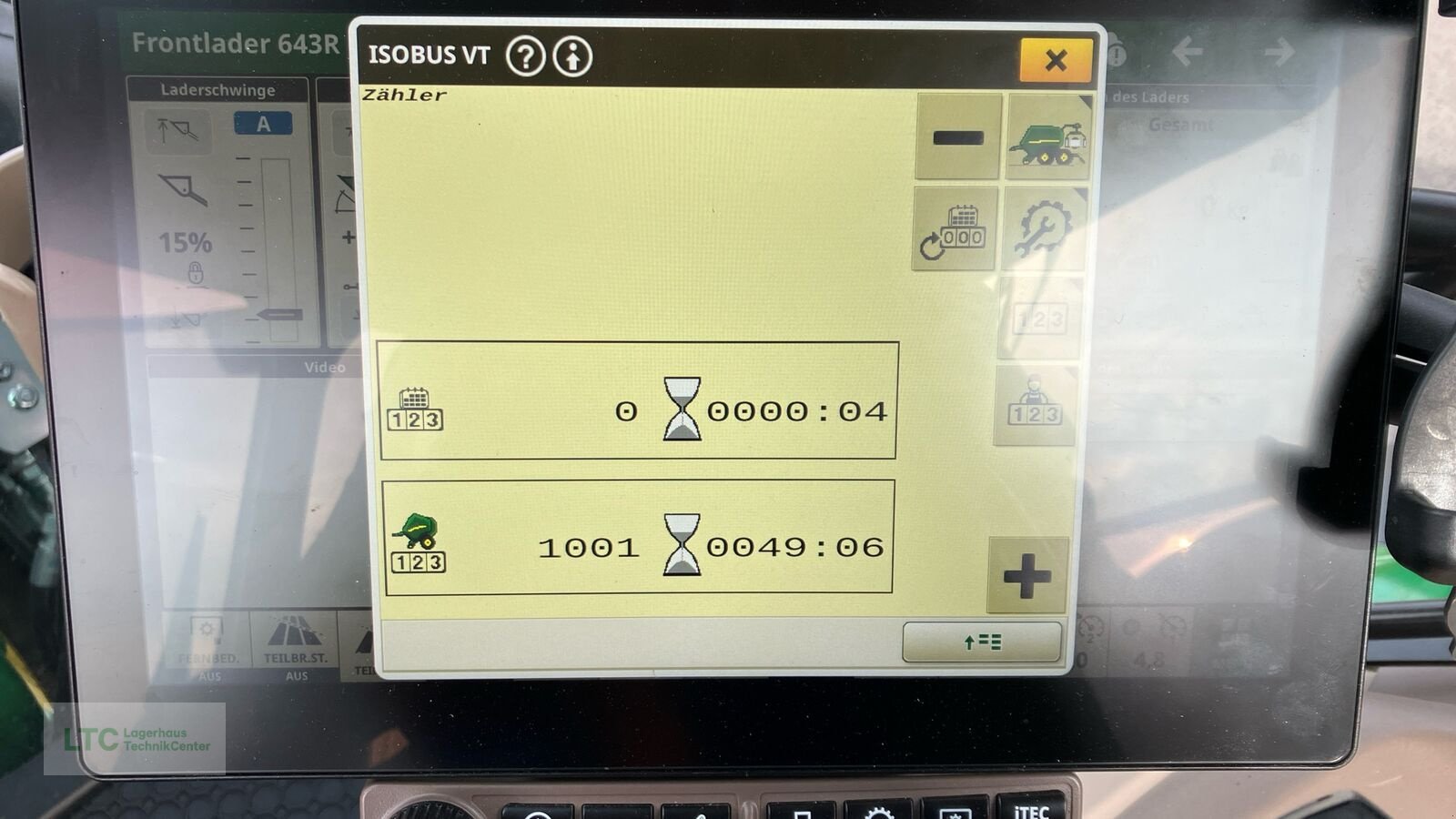 Press-/Wickelkombination des Typs John Deere C451R, Vorführmaschine in Redlham (Bild 14)