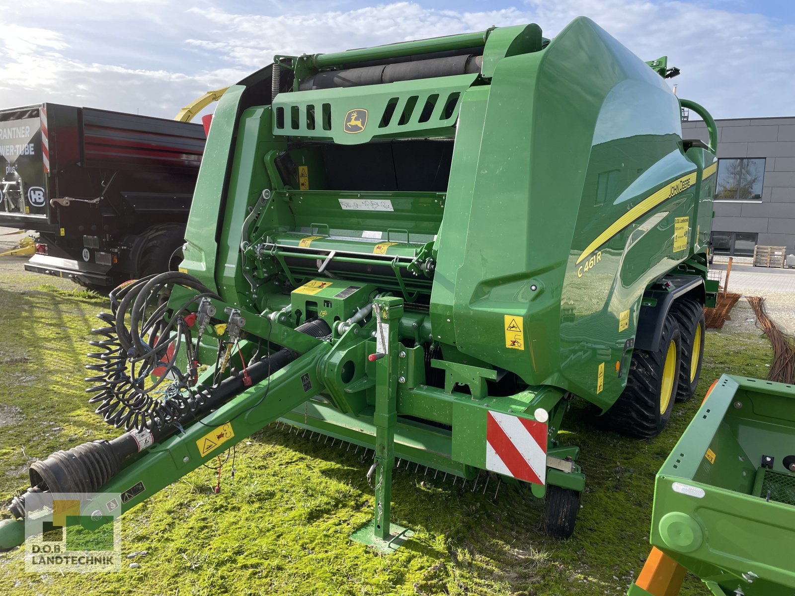 Press-/Wickelkombination des Typs John Deere C461R MaxiCut HC 25 Premium, Neumaschine in Lauterhofen (Bild 3)