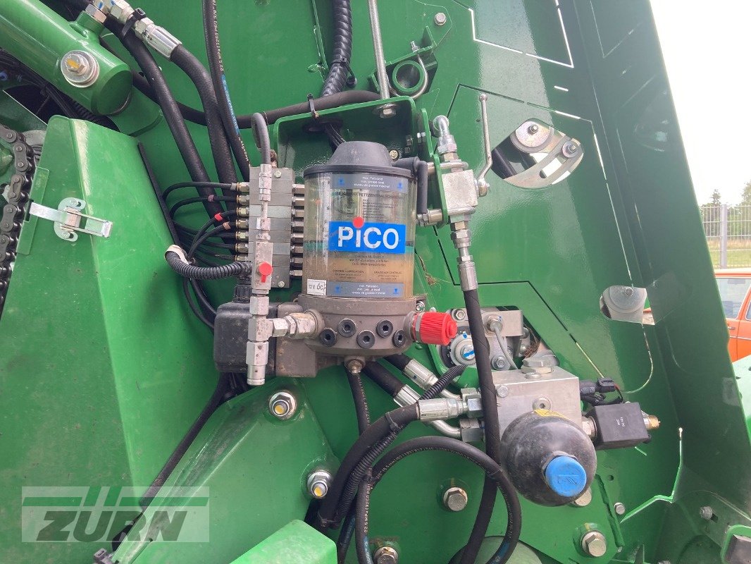 Press-/Wickelkombination des Typs John Deere C461R, Gebrauchtmaschine in Kanzach (Bild 10)