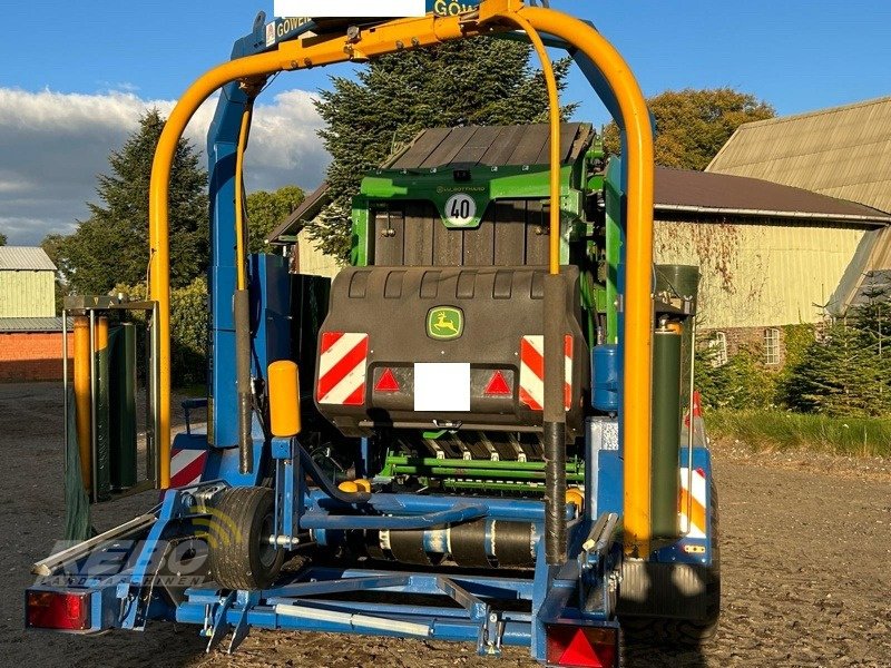 Press-/Wickelkombination typu John Deere V461M mit Göweil G5040, Gebrauchtmaschine v Albersdorf (Obrázek 5)