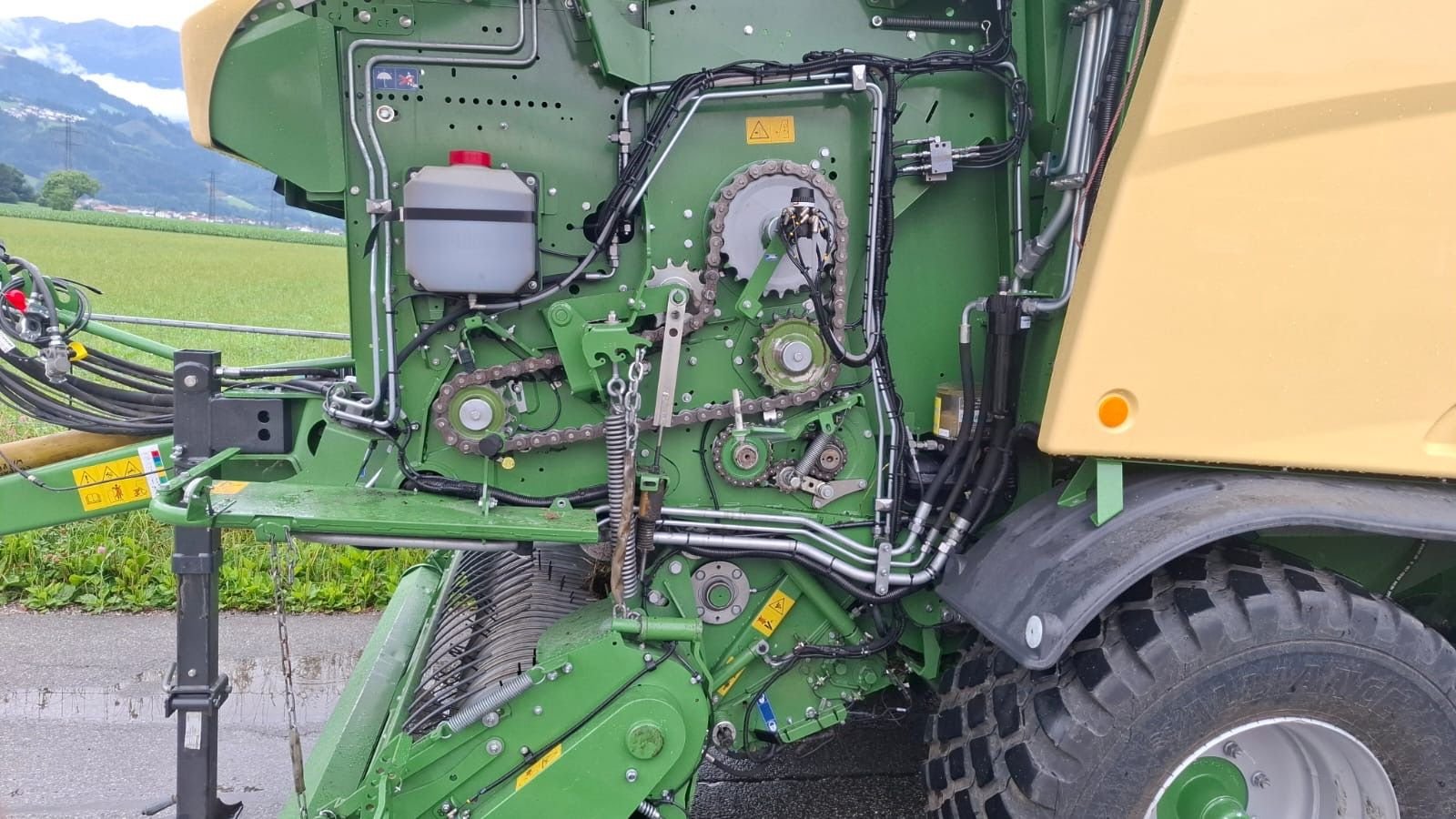 Press-/Wickelkombination του τύπου Krone CF 155 XC PLUS, Gebrauchtmaschine σε Hopfgarten (Φωτογραφία 10)