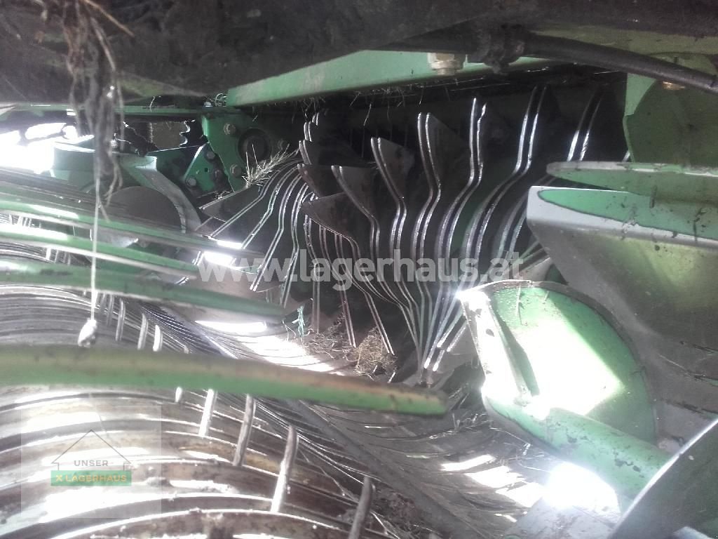 Press-/Wickelkombination of the type Krone CF 155 XC, Gebrauchtmaschine in Ottensheim (Picture 16)