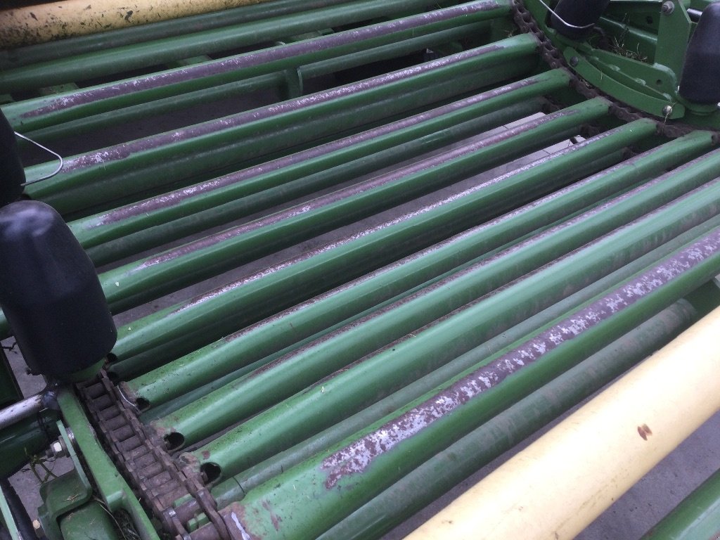 Press-/Wickelkombination del tipo Krone CF150XC, Gebrauchtmaschine In HERGNIES (Immagine 4)