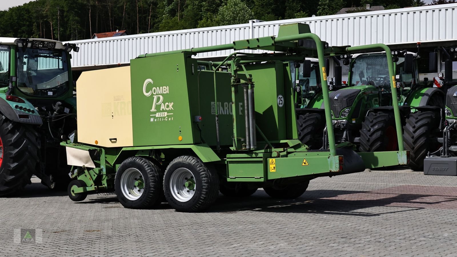 Press-/Wickelkombination του τύπου Krone COMBI PACK 1250, Gebrauchtmaschine σε Markt Hartmannsdorf (Φωτογραφία 1)