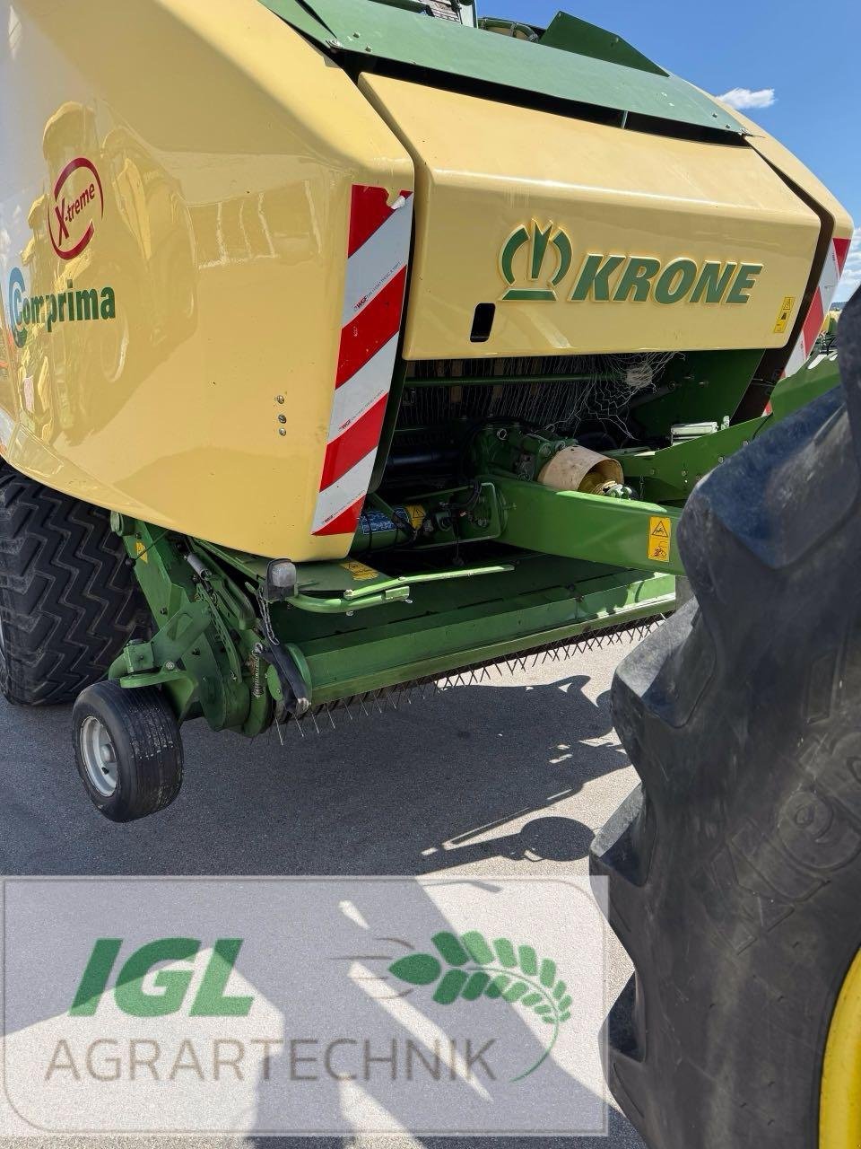 Press-/Wickelkombination типа Krone Comprima CF 155 XC X-treme, Gebrauchtmaschine в Nabburg (Фотография 5)