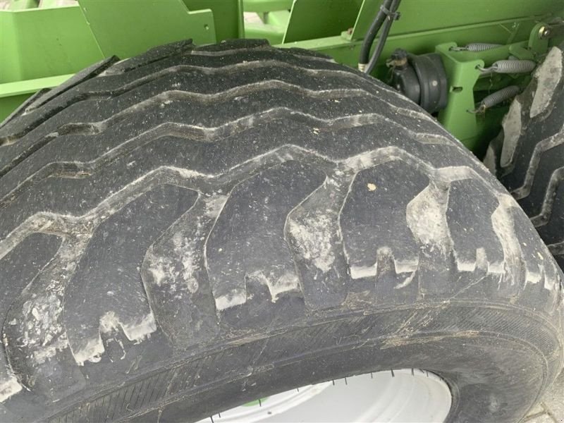 Press-/Wickelkombination des Typs Krone COMPRIMA CF 155 XC, Gebrauchtmaschine in Töging a. Inn (Bild 9)