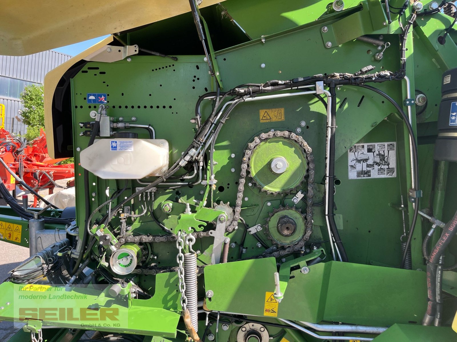 Press-/Wickelkombination του τύπου Krone Comprima CF 155 XC, Gebrauchtmaschine σε Ansbach (Φωτογραφία 8)