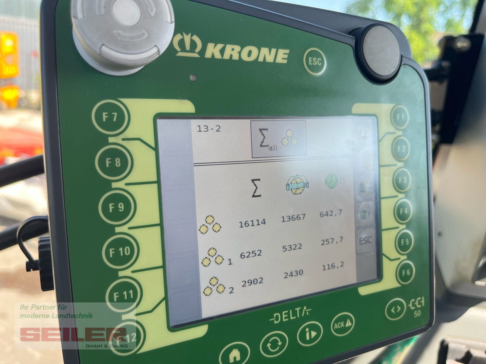 Press-/Wickelkombination του τύπου Krone Comprima CF 155 XC, Gebrauchtmaschine σε Ansbach (Φωτογραφία 10)