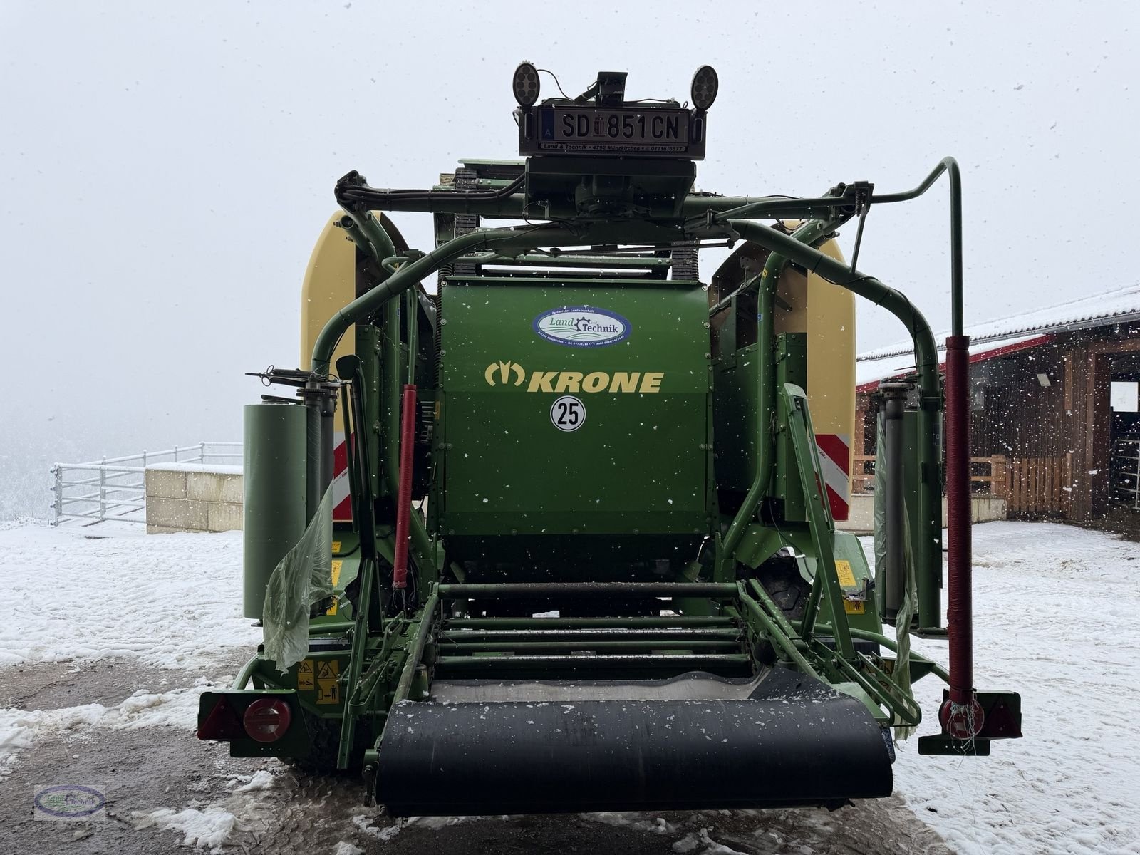 Press-/Wickelkombination του τύπου Krone Comprima CF 155 XC, Gebrauchtmaschine σε Münzkirchen (Φωτογραφία 8)