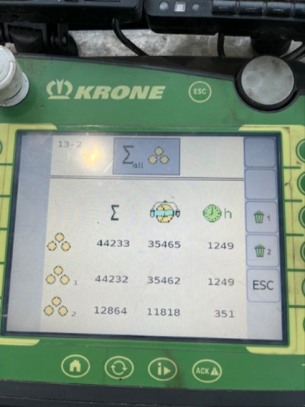 Press-/Wickelkombination типа Krone COMPRIMA CF155XC X-TREME, Gebrauchtmaschine в CHAMPLECY (Фотография 2)