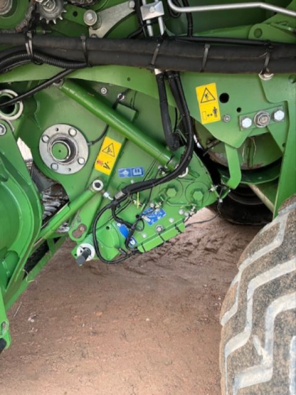 Press-/Wickelkombination типа Krone COMPRIMA CF155XC X-TREME, Gebrauchtmaschine в CHAMPLECY (Фотография 9)