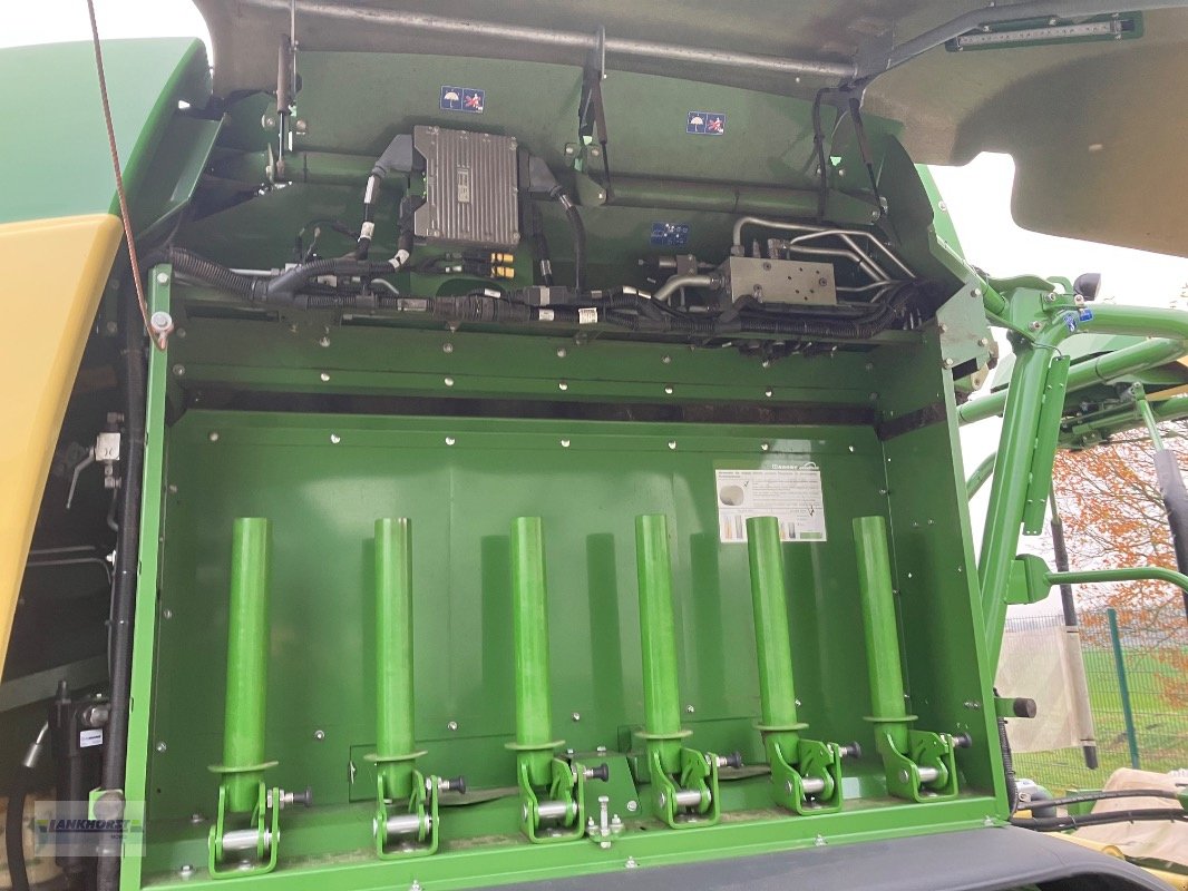 Press-/Wickelkombination des Typs Krone COMPRIMA CV 150 XC+, Gebrauchtmaschine in Filsum (Bild 15)