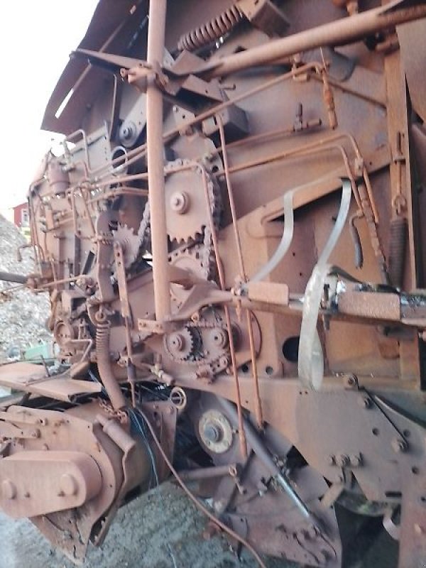 Press-/Wickelkombination del tipo Krone Comprima CV 150 XC Ersatzteilträger, Gebrauchtmaschine In Fürstenstein (Immagine 18)