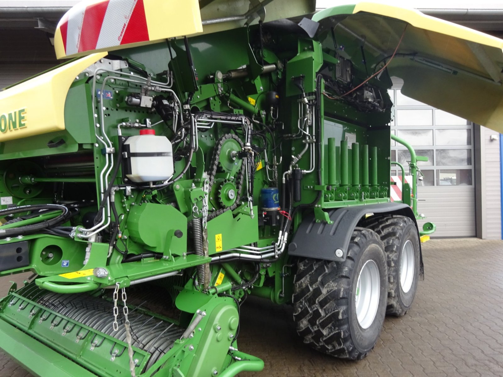 Press-/Wickelkombination Türe ait Krone Comprima CV 150 XC Plus/ ComPack CV 150 XC Pro, Gebrauchtmaschine içinde Tuntenhausen (resim 15)