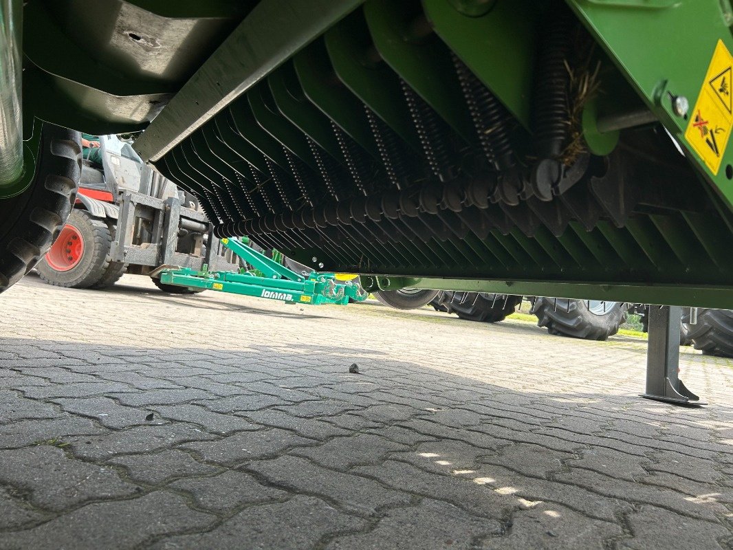 Press-/Wickelkombination a típus Krone Comprima CV 150 XC PLUS, Gebrauchtmaschine ekkor: Sittensen (Kép 14)