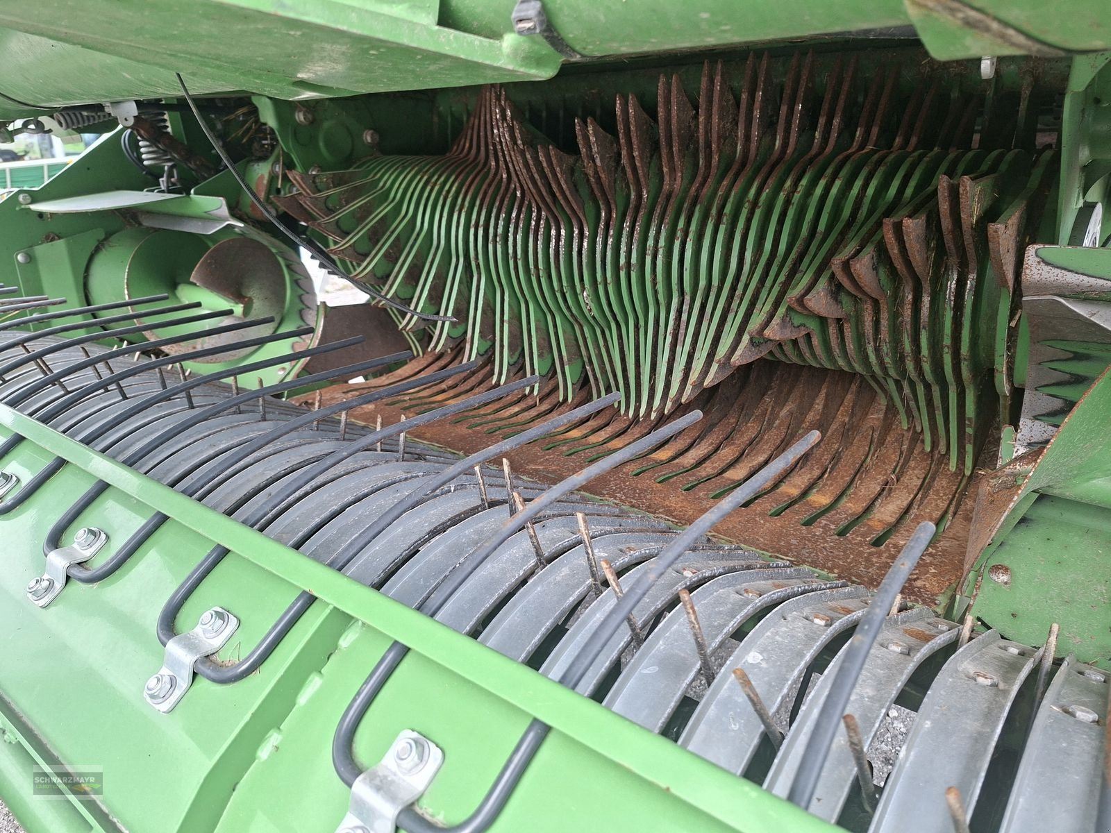 Press-/Wickelkombination van het type Krone Comprima CV 150 XC Plus, Neumaschine in Gampern (Foto 16)