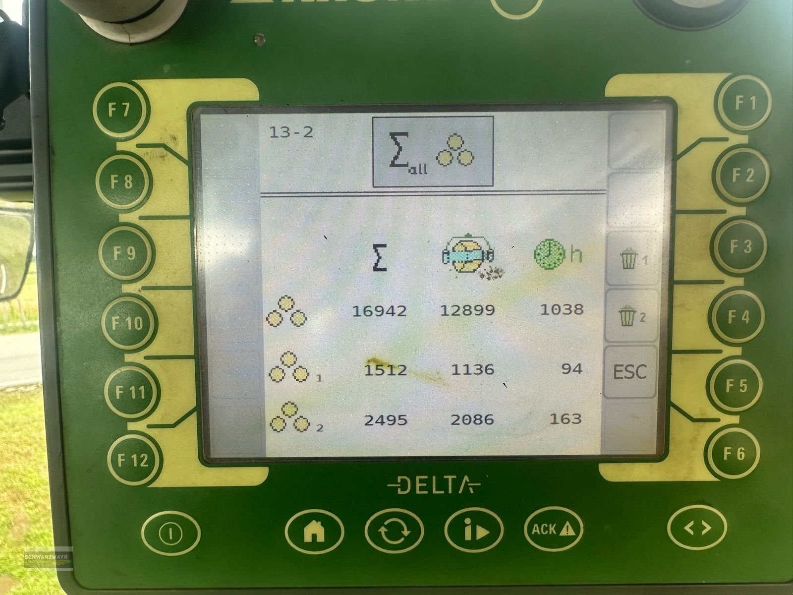 Press-/Wickelkombination of the type Krone Comprima CV 150 XC X-treme 26 Messer, Gebrauchtmaschine in Aurolzmünster (Picture 12)