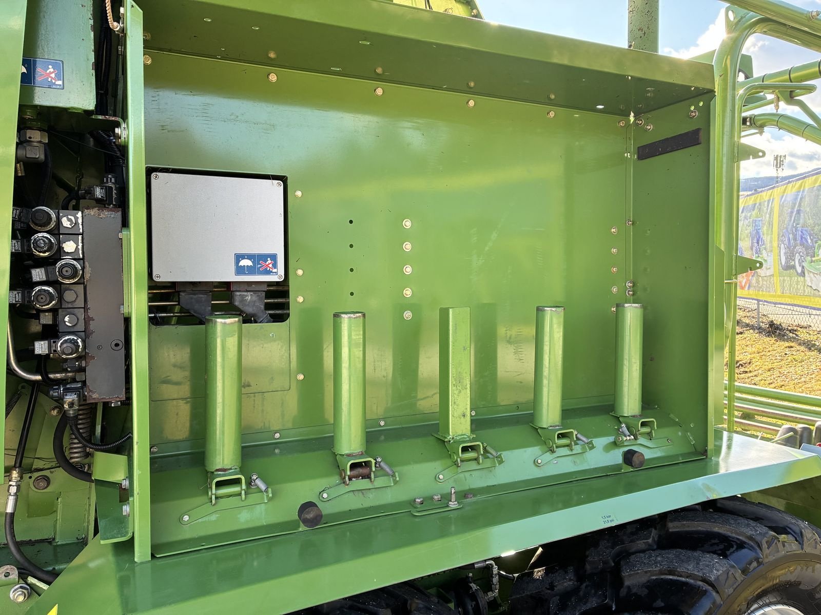 Press-/Wickelkombination типа Krone Comprima CV 150 XC, Gebrauchtmaschine в Villach (Фотография 12)