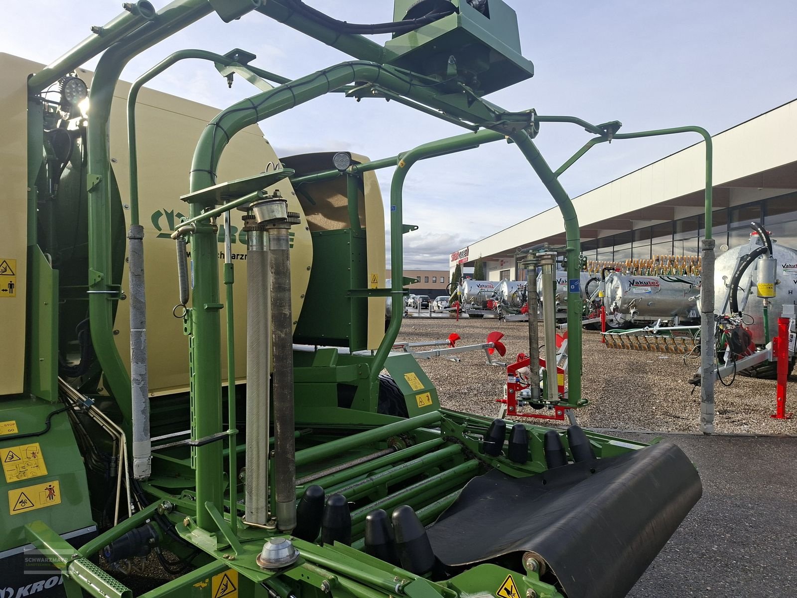 Press-/Wickelkombination типа Krone Comprima CV 150 XC, Gebrauchtmaschine в Gampern (Фотография 11)