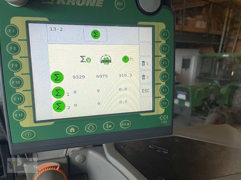 Press-/Wickelkombination of the type Krone CV 150 XC, Gebrauchtmaschine in Fischbach/Clervaux (Picture 18)