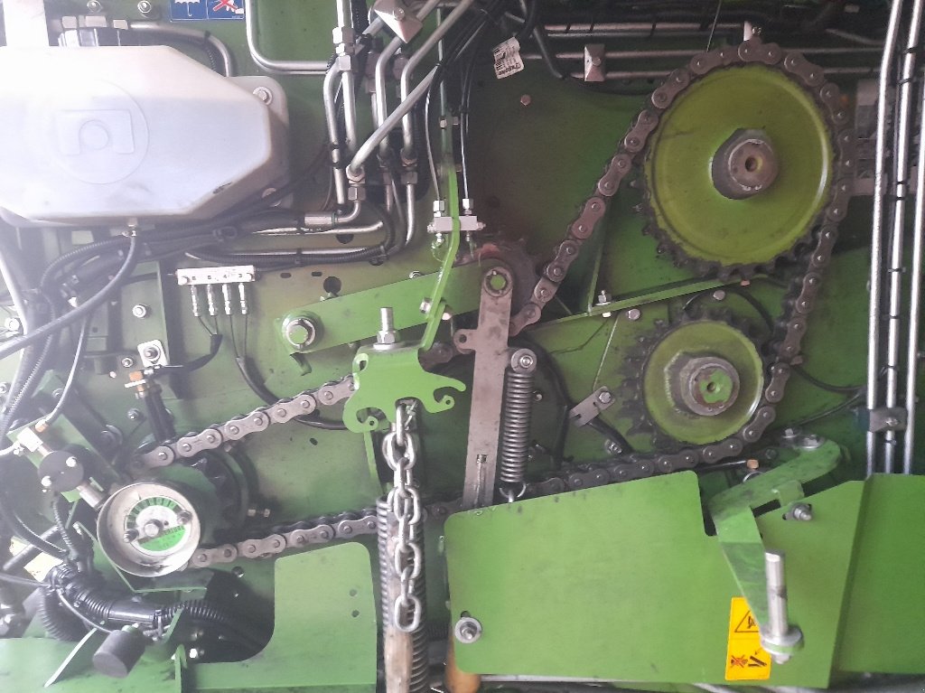 Press-/Wickelkombination tip Krone Cv150xc, Gebrauchtmaschine in Neufchâtel-en-Bray (Poză 3)