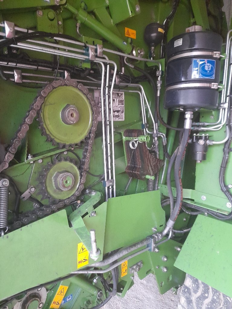 Press-/Wickelkombination tip Krone Cv150xc, Gebrauchtmaschine in Neufchâtel-en-Bray (Poză 4)