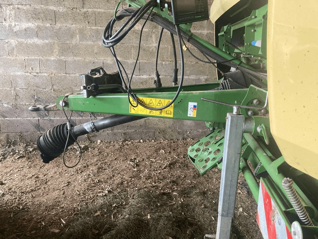 Press-/Wickelkombination van het type Krone VARIPACK V165, Gebrauchtmaschine in CINTHEAUX (Foto 5)