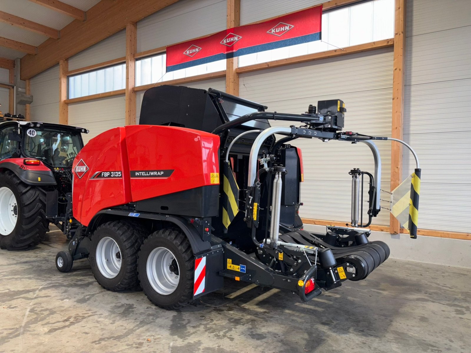 Press-/Wickelkombination typu Kuhn FBP 3135, Neumaschine v Amerang / OT. Kirchensur (Obrázok 4)