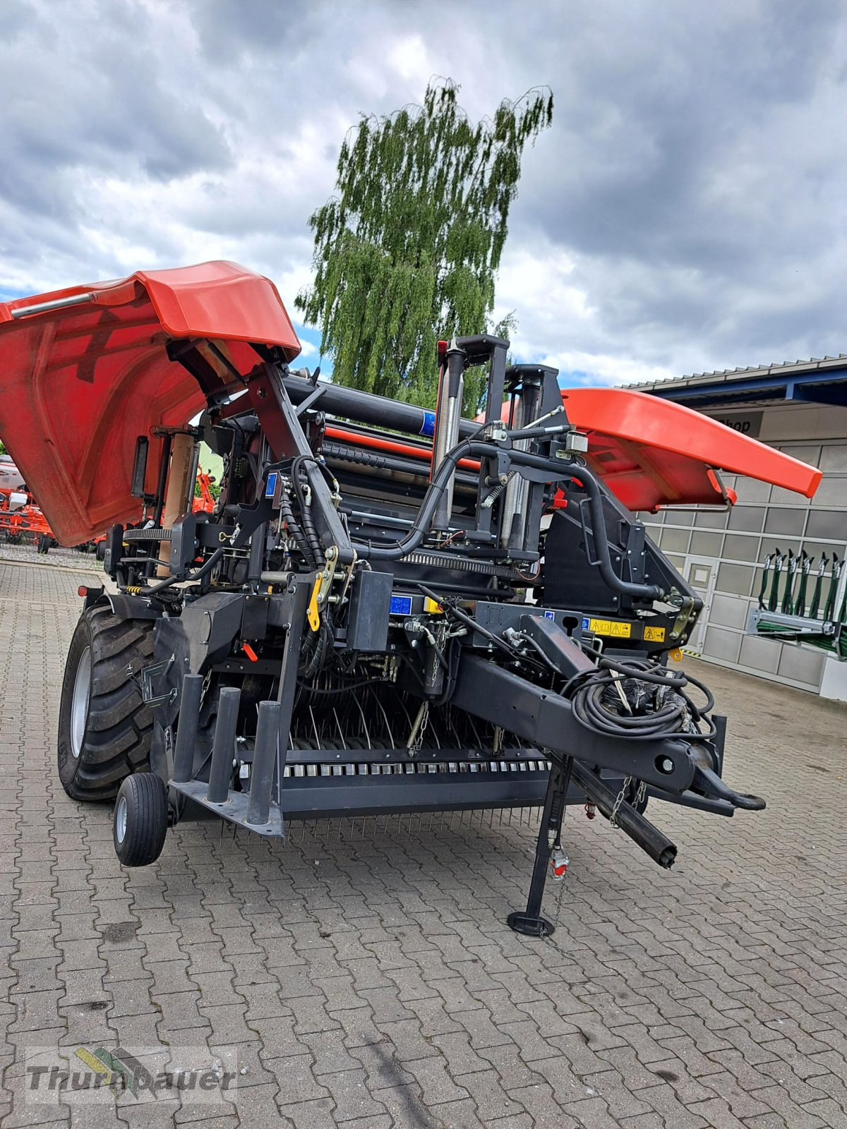 Press-/Wickelkombination tip Kuhn iBio, Gebrauchtmaschine in Cham (Poză 13)
