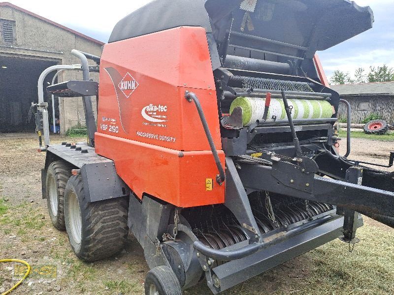 Press-/Wickelkombination tip Kuhn VBP 2190, Gebrauchtmaschine in Klietz (Poză 14)