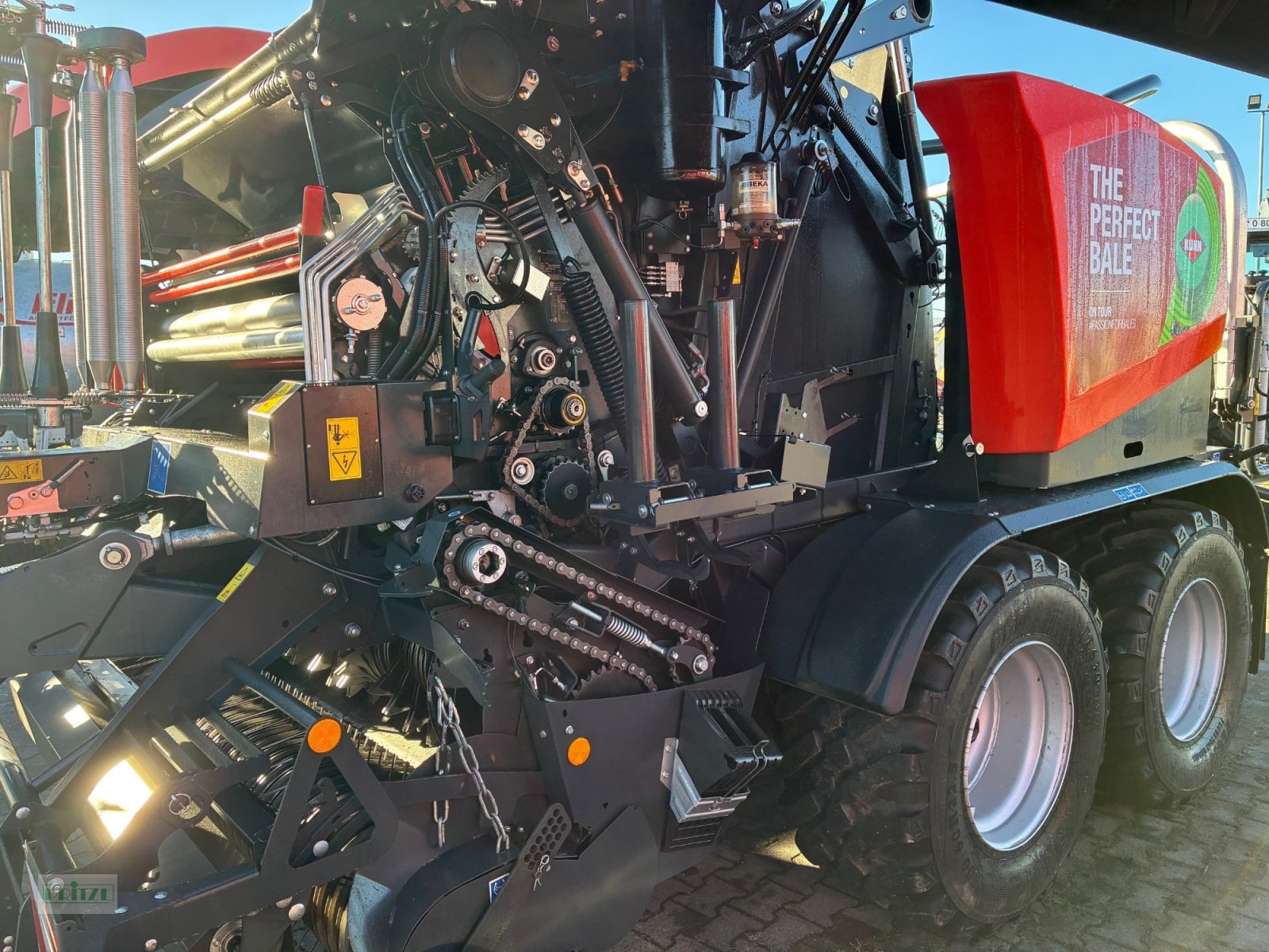 Press-/Wickelkombination of the type Kuhn VBP 7160 OC23, Gebrauchtmaschine in Bruckmühl (Picture 4)