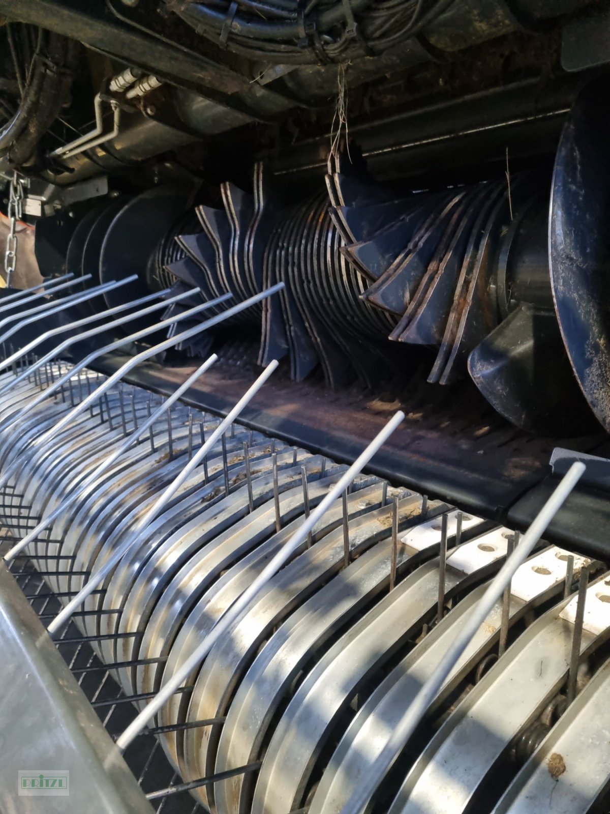 Press-/Wickelkombination des Typs Kuhn VBP 7160 OC23, Gebrauchtmaschine in Bruckmühl (Bild 8)