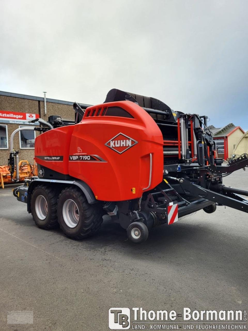 Press-/Wickelkombination of the type Kuhn VBP 7190, Gebrauchtmaschine in Prüm (Picture 3)
