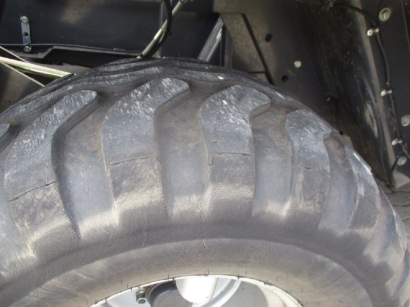 Press-/Wickelkombination типа Massey Ferguson MF 716 Press-Wickel-Komb, Gebrauchtmaschine в Holle- Grasdorf (Фотография 9)