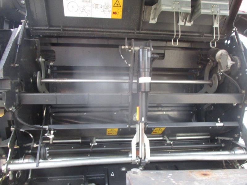 Press-/Wickelkombination типа Massey Ferguson MF 716 Press-Wickel-Komb, Gebrauchtmaschine в Holle- Grasdorf (Фотография 19)