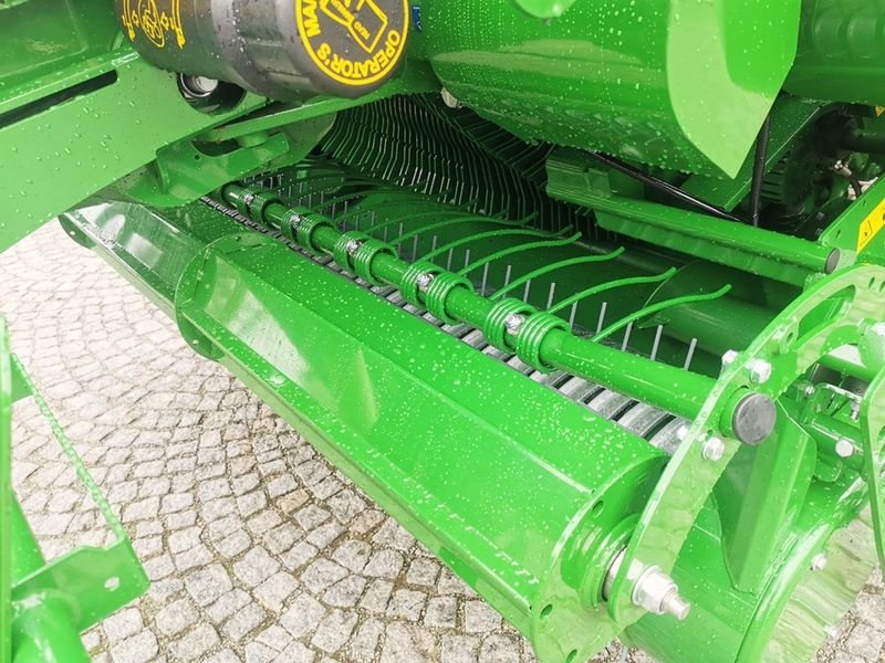 Press-/Wickelkombination of the type McHale Fusion Vario Plus Press-Wickelkombination, Neumaschine in St. Marienkirchen (Picture 11)