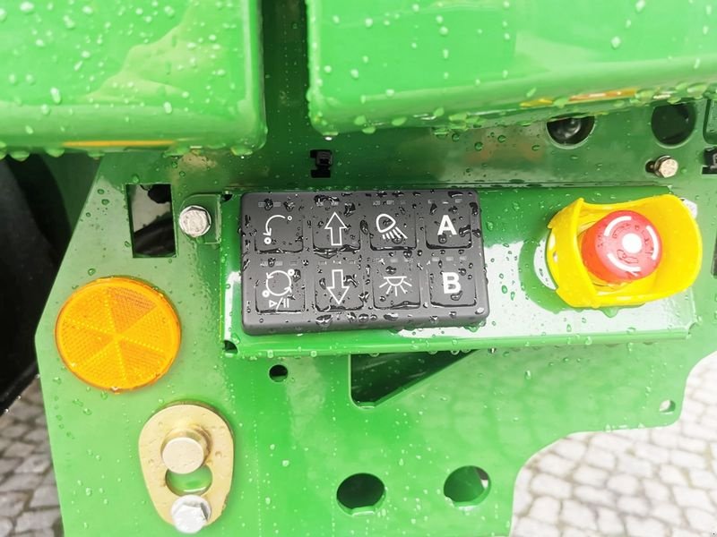 Press-/Wickelkombination of the type McHale Fusion Vario Plus Press-Wickelkombination, Neumaschine in St. Marienkirchen (Picture 14)