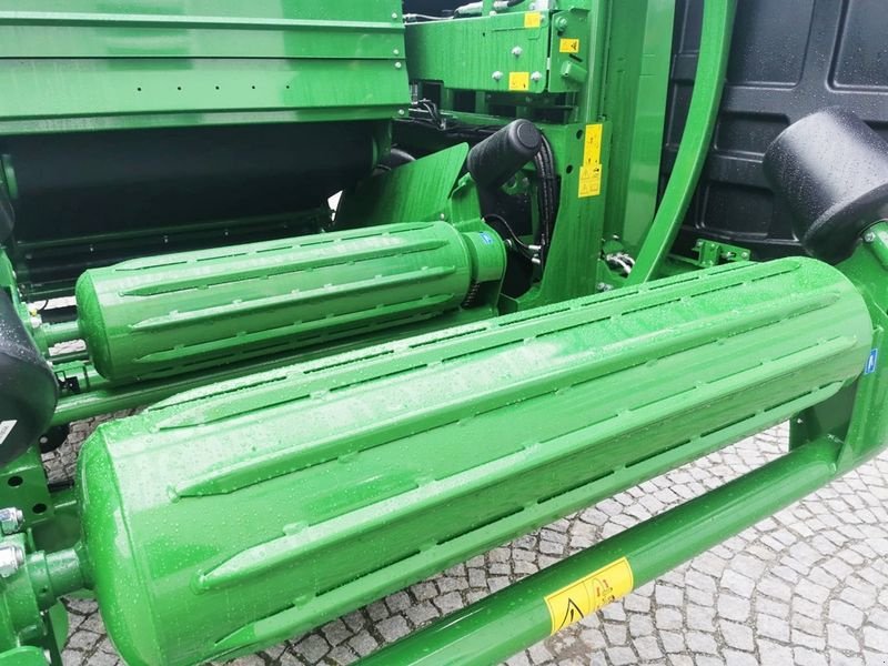 Press-/Wickelkombination of the type McHale Fusion Vario Plus Press-Wickelkombination, Neumaschine in St. Marienkirchen (Picture 12)