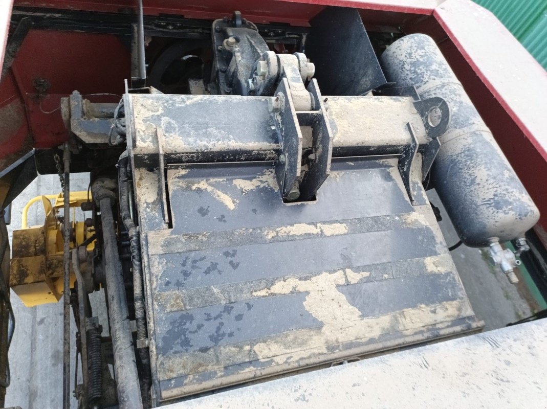 Press-/Wickelkombination des Typs New Holland BB 940 +/plus Parkland 425, Gebrauchtmaschine in Liebenwalde (Bild 3)