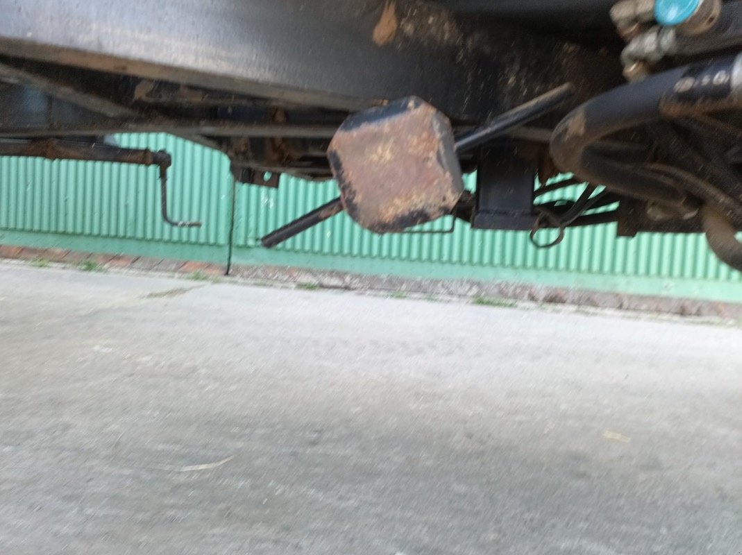 Press-/Wickelkombination des Typs New Holland BB 940 +/plus Parkland 425, Gebrauchtmaschine in Liebenwalde (Bild 24)