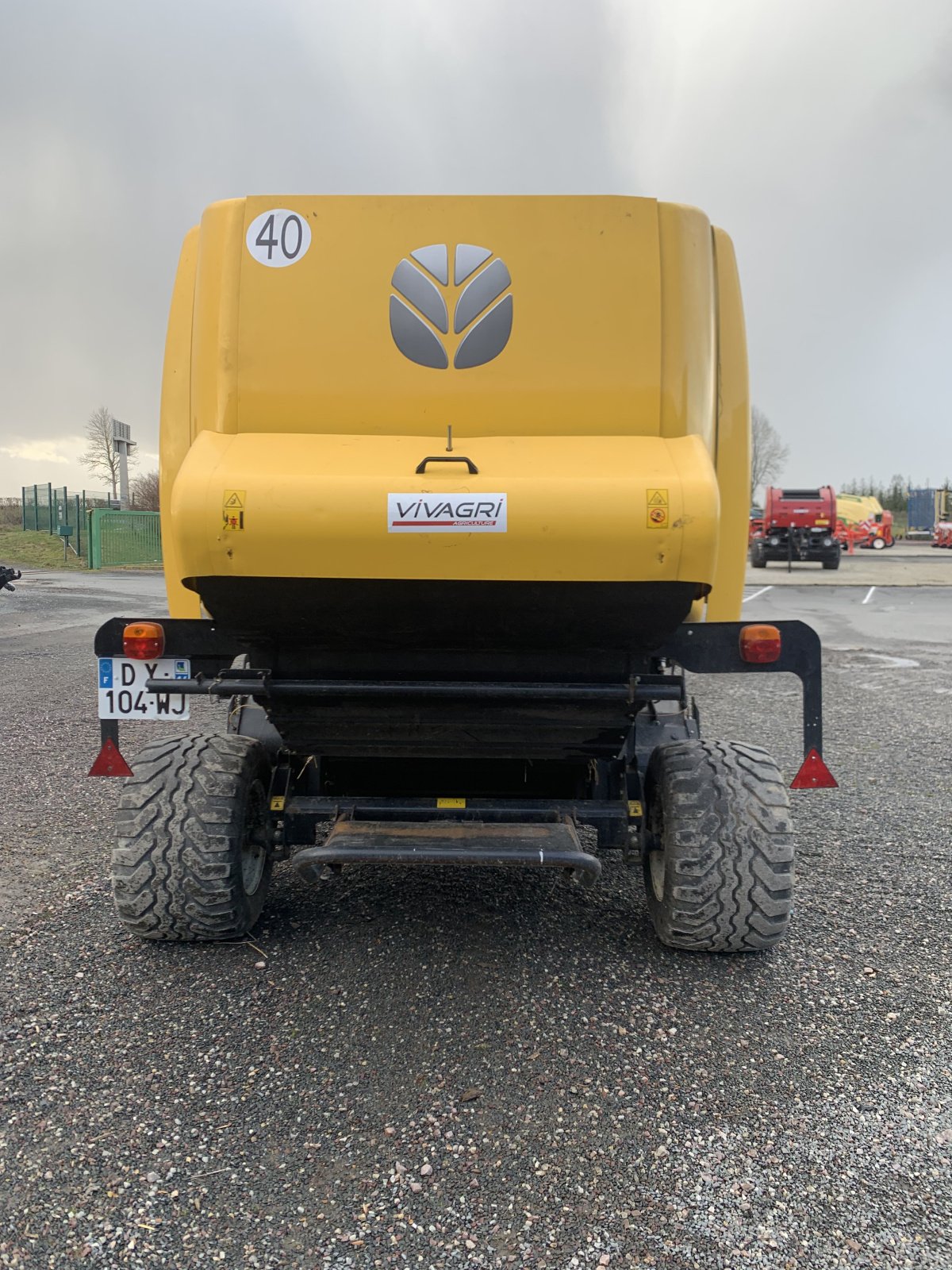 Press-/Wickelkombination от тип New Holland ROLL BELT 150, Gebrauchtmaschine в CINTHEAUX (Снимка 4)