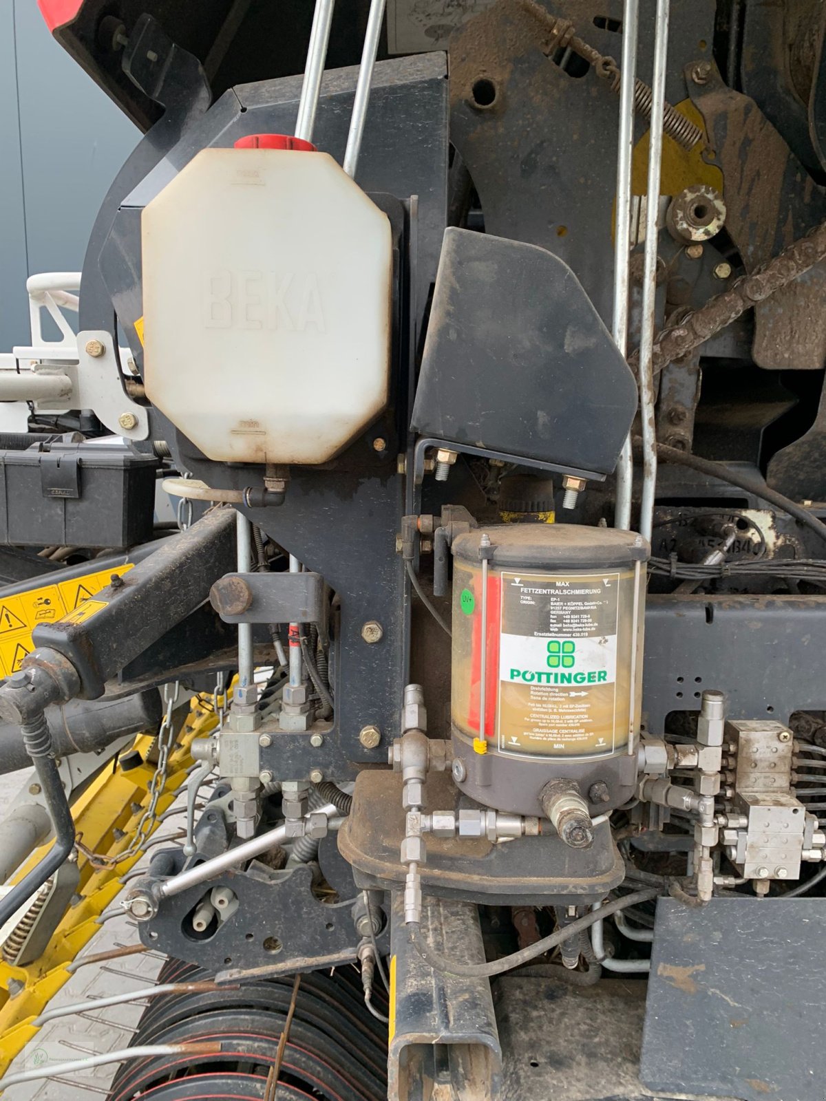 Press-/Wickelkombination des Typs Pöttinger Impress 155 VC Pro, Gebrauchtmaschine in Donnersdorf (Bild 22)