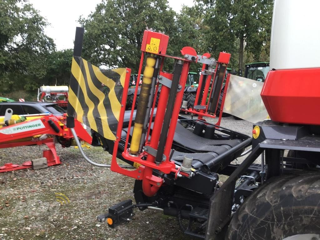 Press-/Wickelkombination του τύπου Pöttinger IMPRESS 155 VC PRO, Gebrauchtmaschine σε Albersdorf (Φωτογραφία 27)