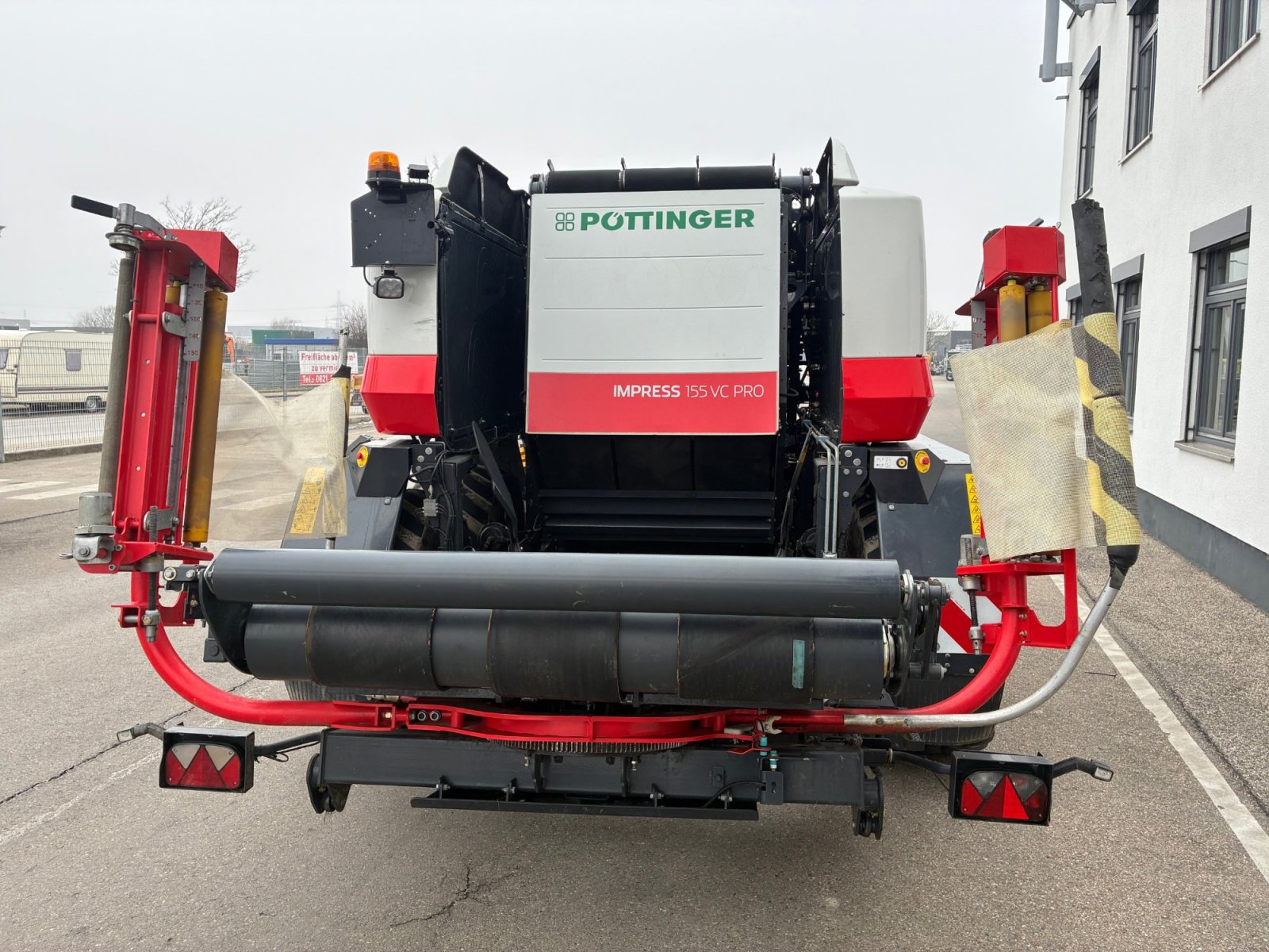 Press-/Wickelkombination of the type Pöttinger Impress 155 VC PRO, Gebrauchtmaschine in Friedberg-Derching (Picture 5)