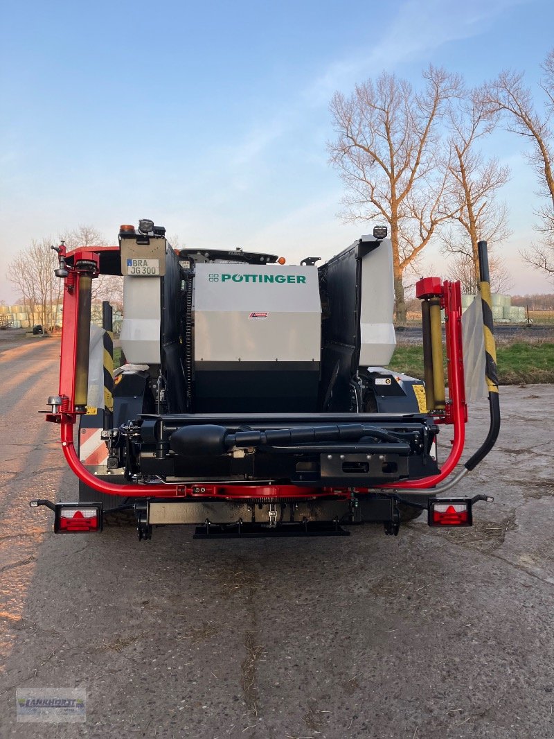 Press-/Wickelkombination van het type Pöttinger IMPRESS 3130 FC PRO, Gebrauchtmaschine in Wiefelstede-Spohle (Foto 3)