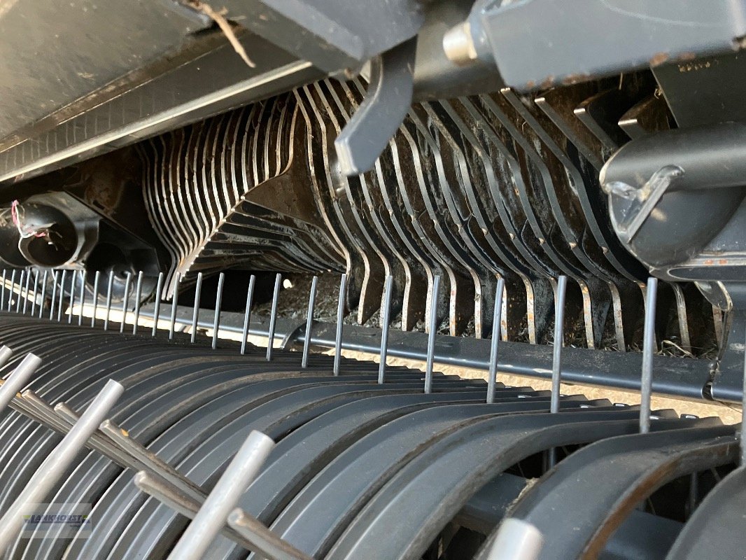 Press-/Wickelkombination van het type Pöttinger IMPRESS 3130 FC PRO, Gebrauchtmaschine in Wiefelstede-Spohle (Foto 7)